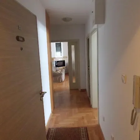 Filip Apartment Novi Sad